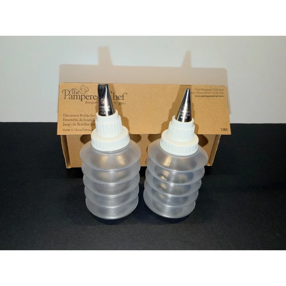 Pampered Chef Decorator Bottles 1585 Icing Piping Accordion Bottles Tips